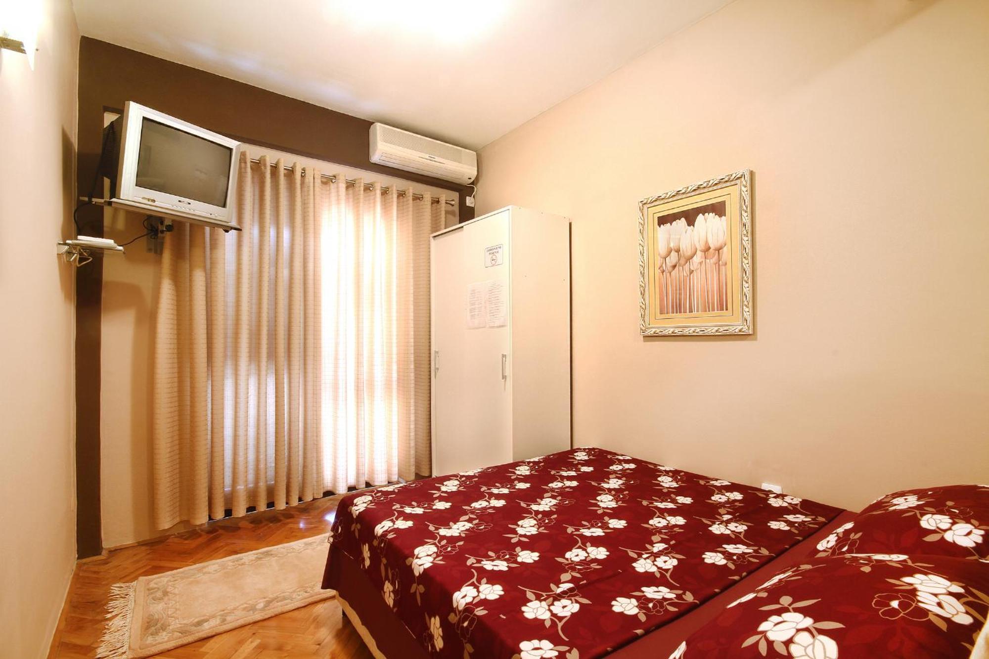 Apartments Vila Galileo Budva Cameră foto